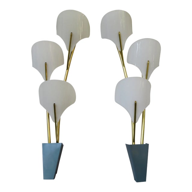 Large Italian Brass &amp; White Acrylic Glass Wall Lights, 1950s, Set of 2 For Sale