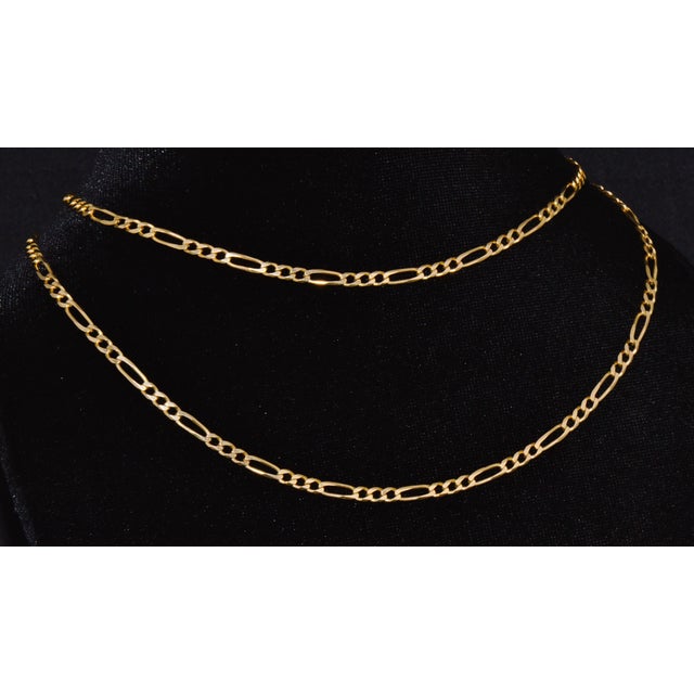 Late 20th Century Italian Solid 18k Yellow Gold 30-Inch Figaro Chain Necklace by Olimpia Catene For Sale In Dallas - Image 6 of 11