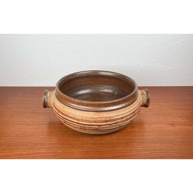 Mid-Century Modern Danish Studio Pottery Bowl by Tue Poulsen for Tue Keramik, 1960s For Sale - Image 9 of 18