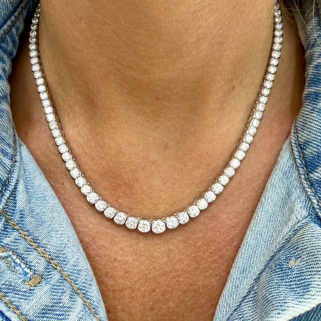 Platinum Platinum 17.54ctw Round Diamond Riviera Bezel Graduated Tennis Necklace For Sale - Image 8 of 9
