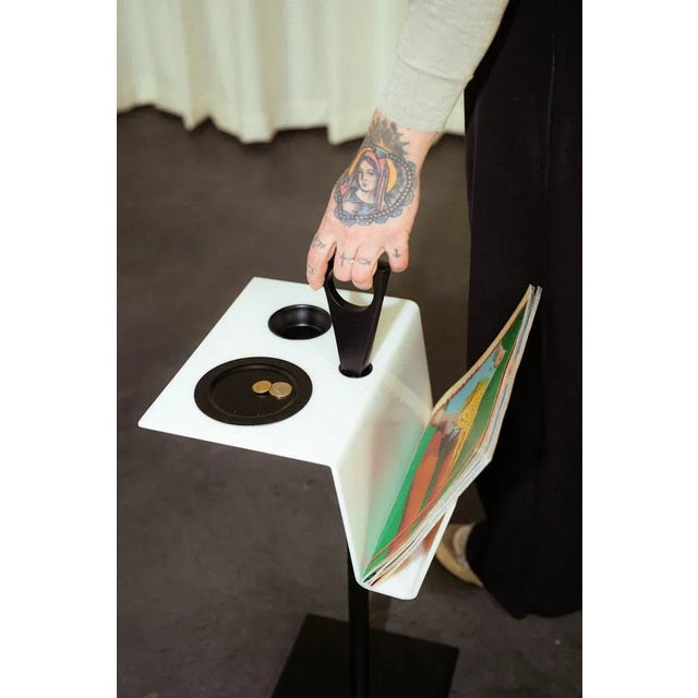 1970s Space Age Magazine Rack, 1970s For Sale - Image 5 of 8