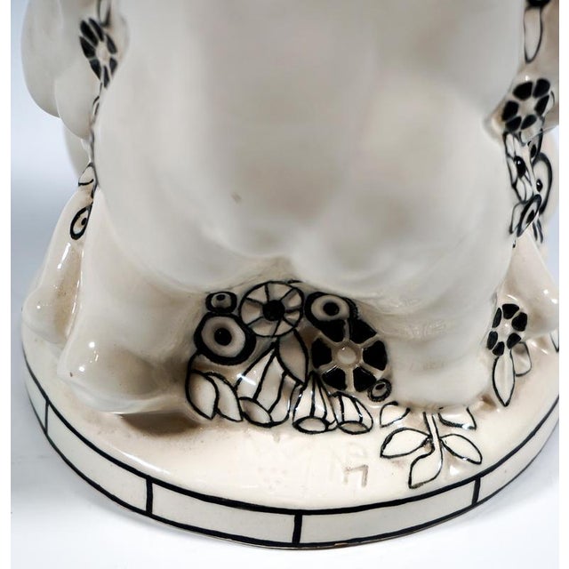 Early 20th Century Standing Bear with Putti by Michael Powolny for Vienna Ceramics, 1910s For Sale - Image 5 of 8