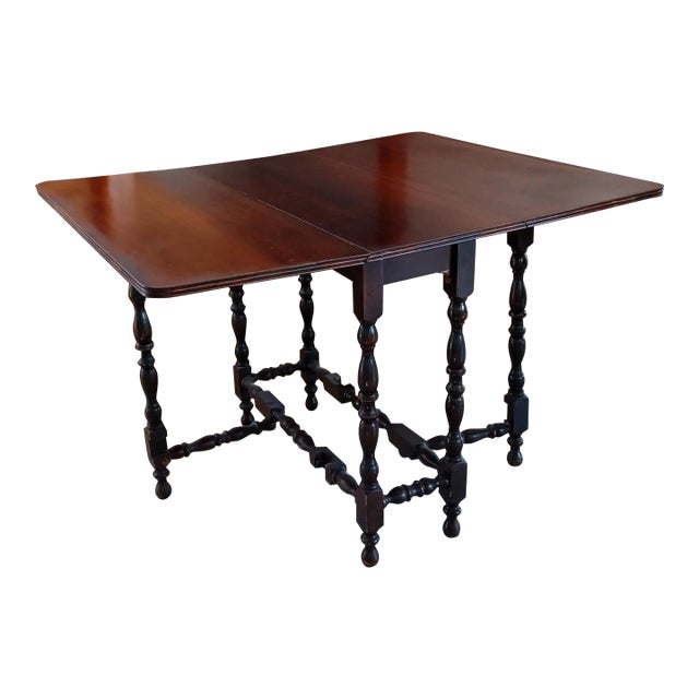 Late 19th Century Antique William and Mary Mahogany Drop Leaf Gate Leg