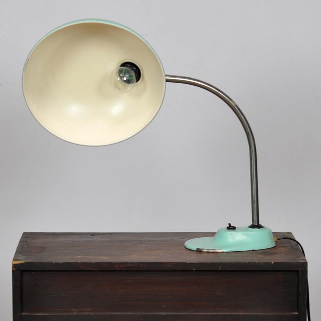 1950s Vintage Art Deco Streamline Moderne Style Desk Lamp, 1940s For Sale - Image 5 of 10