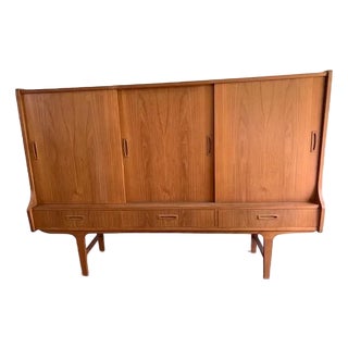 1960s Mid Century Danish Modern Teak Sideboard For Sale