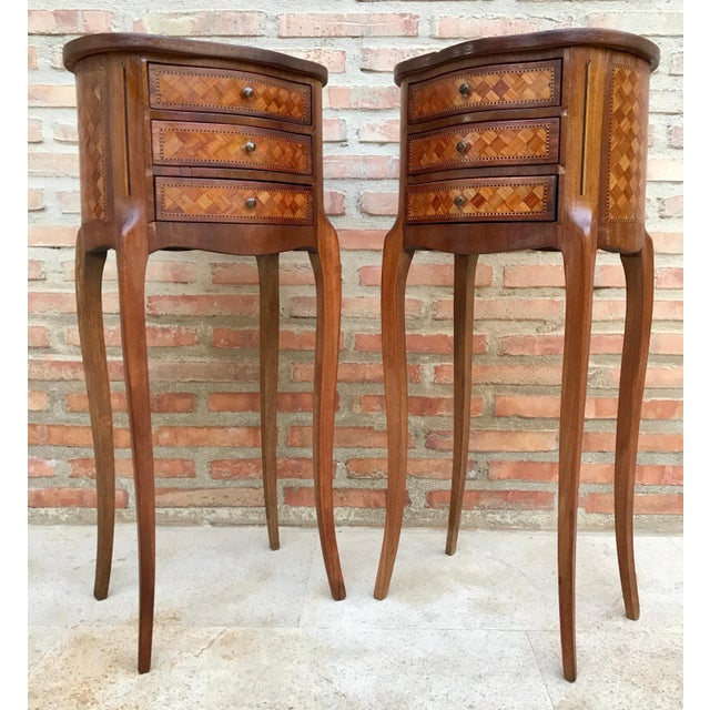 Brown Pair of French Louis XV Style Nightstands with Three Drawers, 1940s For Sale - Image 8 of 15