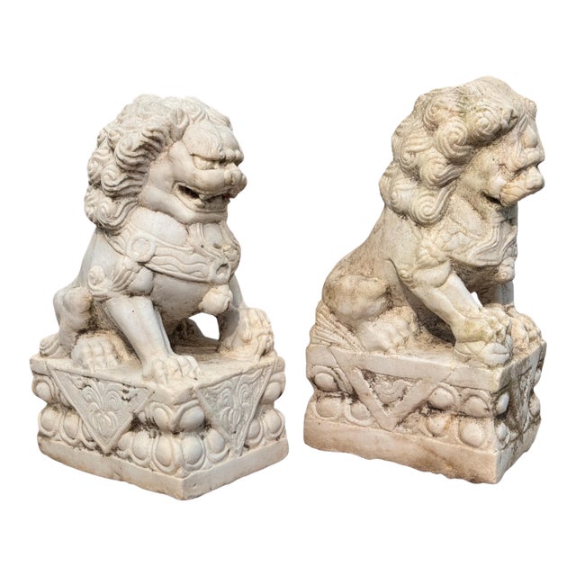 Mid 19th Century Pair of Marble Foo Dogs For Sale