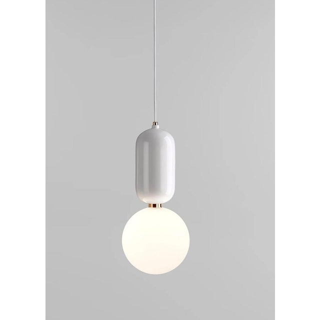 White Aballs T Me Suspension Lamp in Ceramic and Glass by Jaime Hayon for Parachilna For Sale - Image 4 of 12