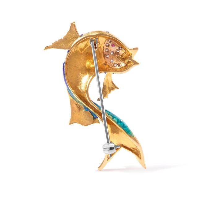 18K Yellow Gold and Blue Enamel Diamond and Pink Sapphire Fish Brooch Pin (H-I Color, VS2-SI1 Clarity) For Sale - Image 4 of 5