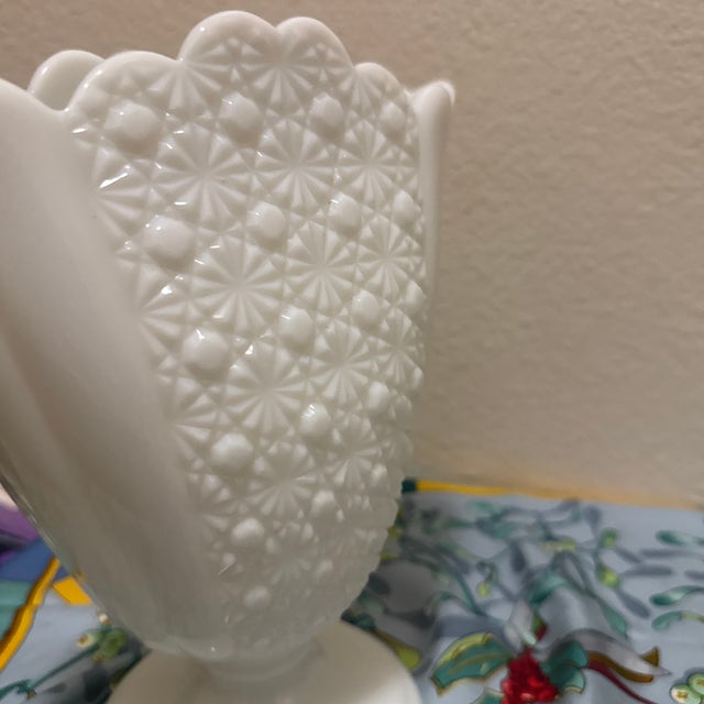 Glass Vintage Fenton Style Milk Glass Fan Vase Daisy and Button White Pedestal Scalloped MCM For Sale - Image 7 of 8