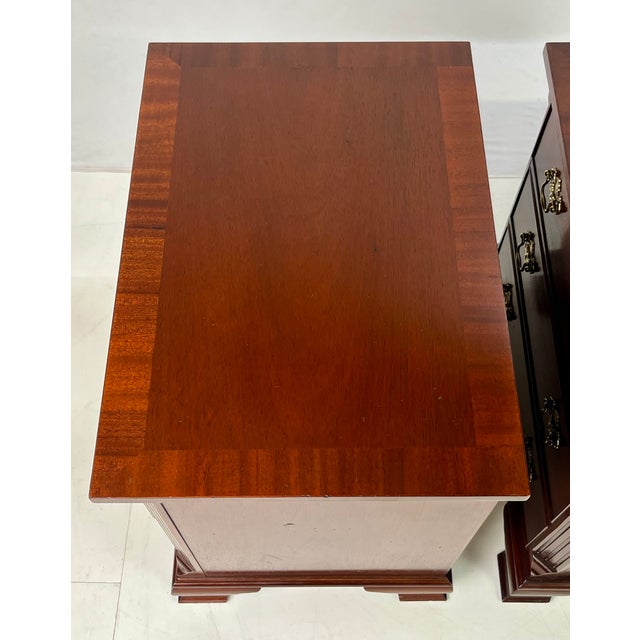Late 20th Century Baker Furniture Chippendale Style Mahogany 3-Drawer Nightstands - A Pair For Sale - Image 15 of 18