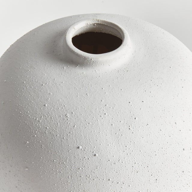 Farmhouse Hawthorn Grande Vase Small For Sale - Image 3 of 4