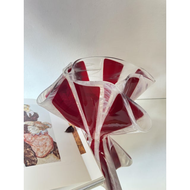Mid-Century Modern Italian Sculptural Red and White Murano Glass Vase, 1960s For Sale - Image 17 of 18
