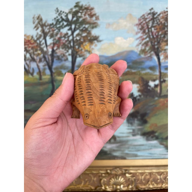 Hand-Carved Mid-20th Century Wooden Frog Sculpture With Incised Detailing For Sale - Image 9 of 10