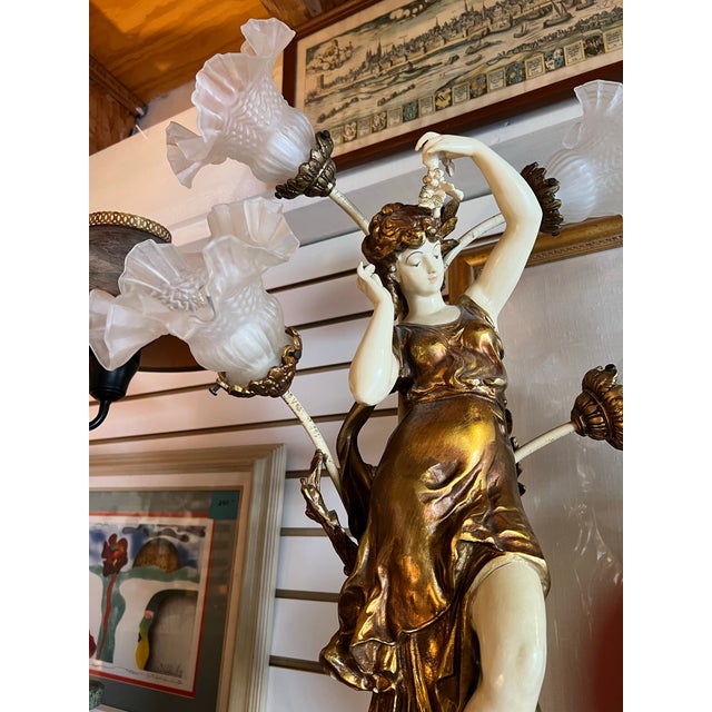 Vintage Spelter Female Figure Lamp With 4 Glass Ruffled Shades For Sale In West Palm - Image 6 of 11