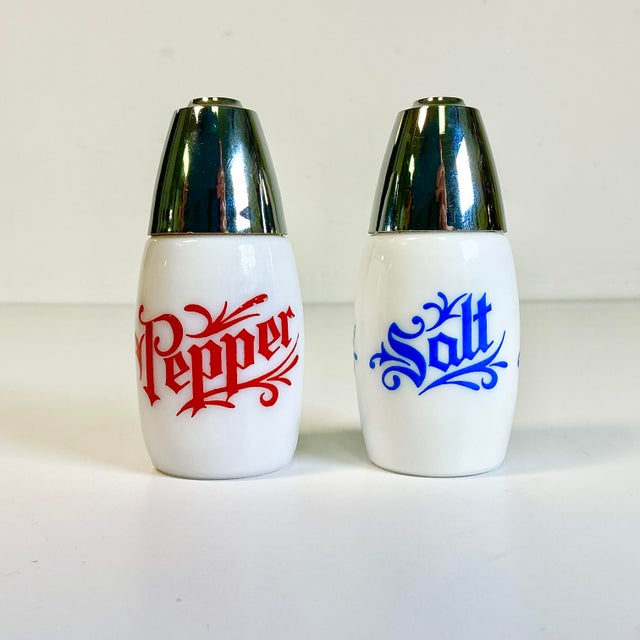 White Mid-Century Boho Chic Americana Cafe Salt & Pepper Shakers - A Pair. For Sale - Image 8 of 8