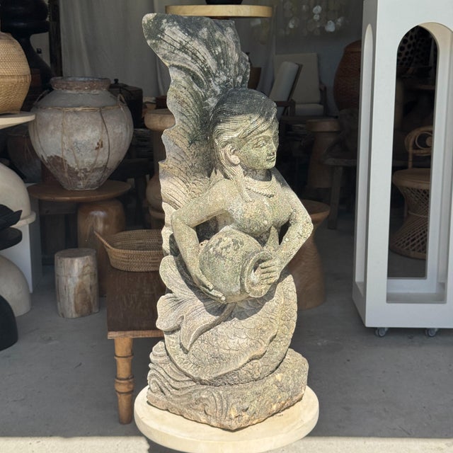 1980s Unknown, Traditional Indonesian Mermaid Sculpture in Volcanic Limestone, 1980s, Stone For Sale - Image 5 of 10