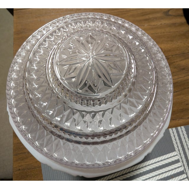 Mid-Century Modern 1930s Machine Age Art Deco Skyscraper Milk Glass Pendant Shade For Sale - Image 3 of 9