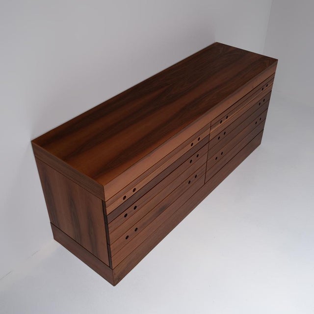 1960s Walnut Veneered Chest, 1960s For Sale - Image 5 of 15