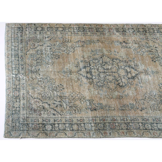 Vintage Tribal Medallion Rug in Blues and Tan – Handwoven Elegance With Architectural Symmetry -4' 2'' X 6' 3'' For Sale - Image 4 of 9