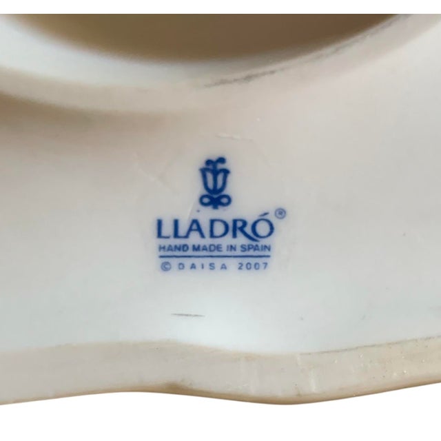Ceramic 2007 Lladro Down the Chimney Santa – Figurine For Sale - Image 7 of 10