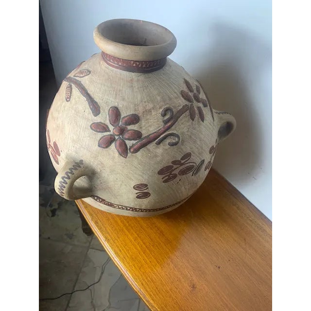 1910s Mayan Pre-Columbian Style Large Round Jar For Sale - Image 4 of 7