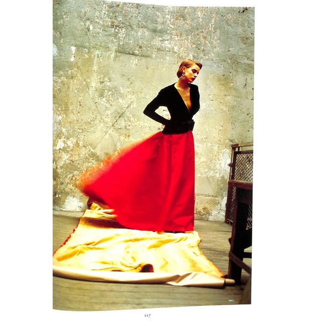 1980s "Yves Saint Laurent Images of Design 1958-1988" Saint Laurent, Yves For Sale - Image 5 of 15