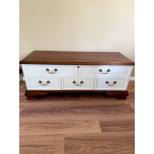 1990s 1990s Lane Cedar Chest For Sale - Image 5 of 7