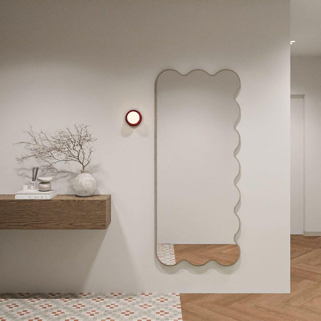 The Hvyli Q collection reinterprets the signature flowing language of oitoproducts through a refined asymmetrical...