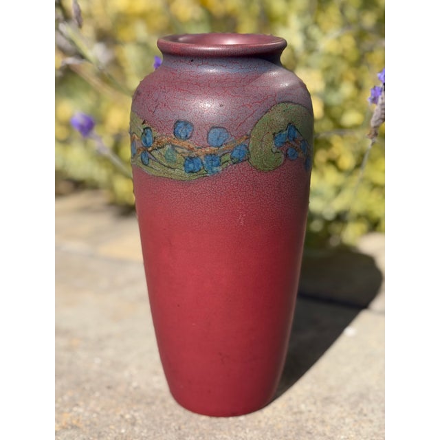 Antique Rookwood Pottery Vase Signed Sallie Coyne 1926 Arts & Crafts For Sale In Los Angeles - Image 6 of 7