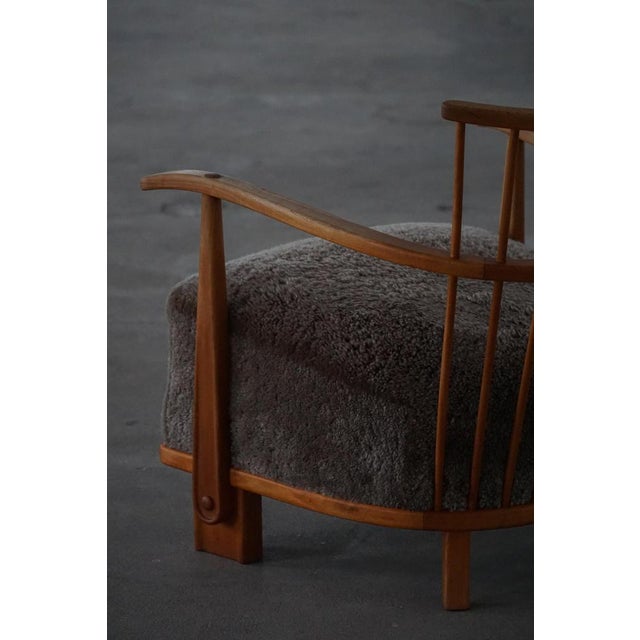 Lounge Chair in Elm and Lambswool from Fritz Hansen, 1940s For Sale - Image 17 of 18