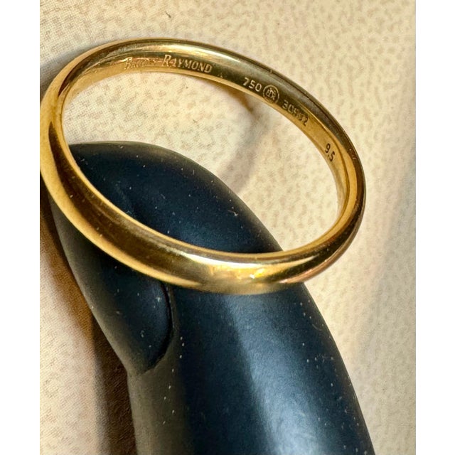 18 Karat Yellow Gold Half Round Classic Wedding Band Solid Ring, Briony Raymond For Sale - Image 11 of 18