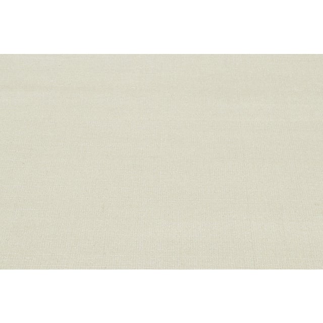 Contemporary Rug & Kilim’s Modern Textural Rug in White Tones For Sale - Image 3 of 8