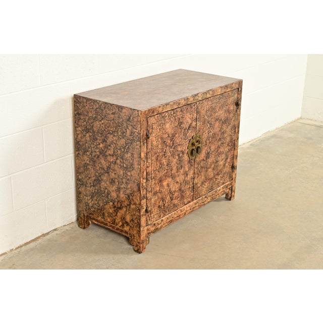 Henredon Henredon Mid-Century Hollywood Regency Chinoiserie Faux Tortoise Shell Bar Cabinet, Circa 1970s For Sale - Image 4 of 15