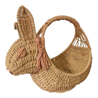 Vintage Wicker Rattan Flop-Ear Rabbit Basket For Sale