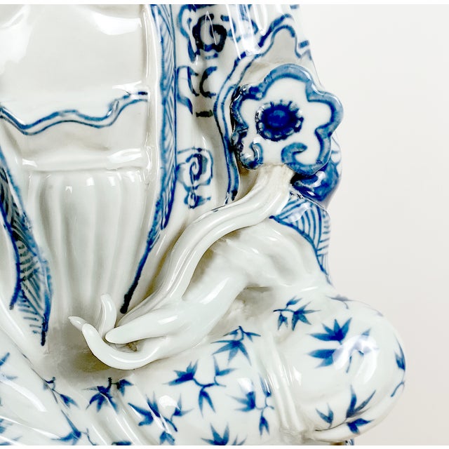 Chinese Blue and White Porcelain Seated Kuan Yin on a Qilin For Sale - Image 13 of 15