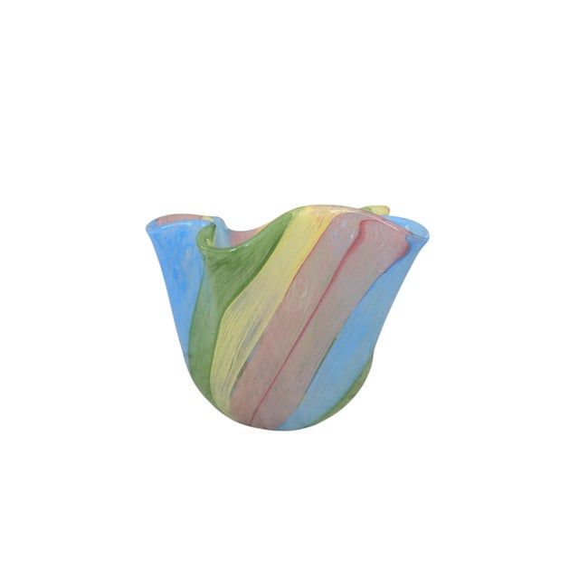 Art Glass Ruffled Decorative Bowl For Sale - Image 9 of 12