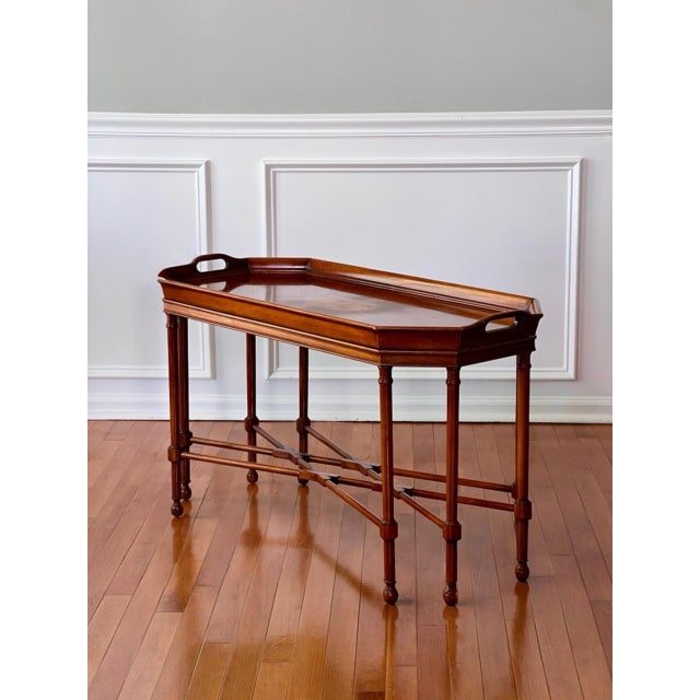 Traditional Late 20th Century George III Style Mahogany Fixed Tray Top Cocktail Table With Inlay by Drexel For Sale - Image 3 of 12