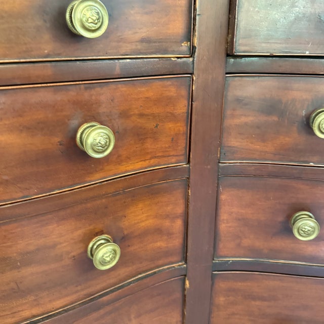 19th Century Antique Mahogany Double Bow Front 8 Drawer Dresser For Sale - Image 4 of 18