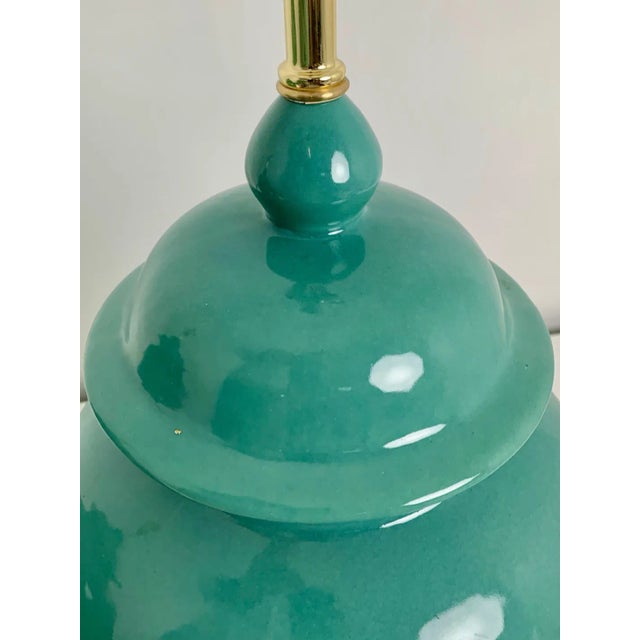 Classic Large Ginger Jar Lamps With Lucite Bases For Sale - Image 4 of 11