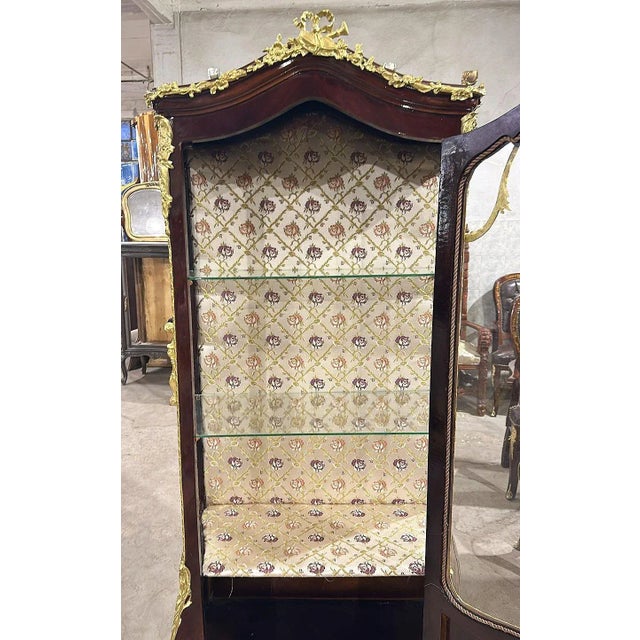 1990s French Vintage Glass Cabinet Vitrine Louis XVI Style For Sale In Miami - Image 6 of 7