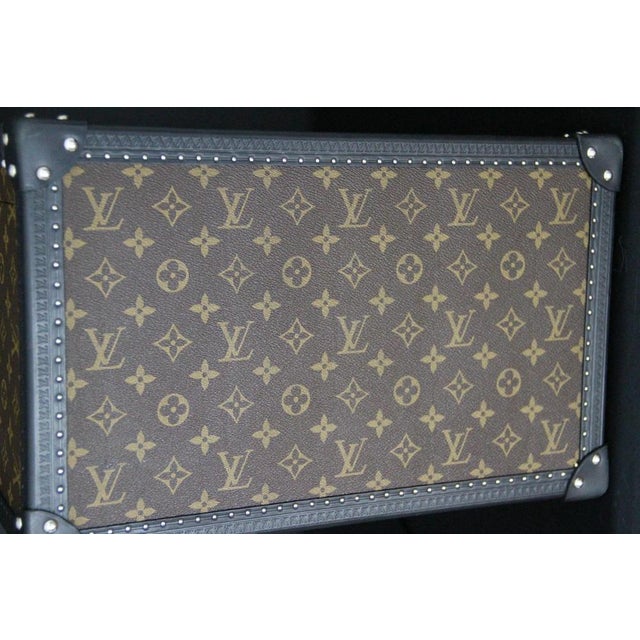 40-Watch Trunk from Louis Vuitton, 2010s For Sale - Image 11 of 18