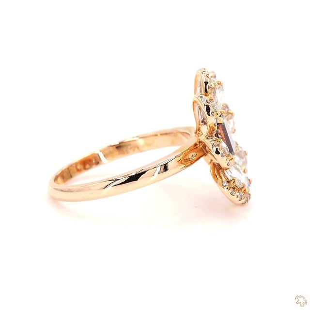 Metal 0.71 Carat Rose Cut White Diamond Brown Diamond Gold Ring, Size 6.5 For Sale - Image 7 of 9