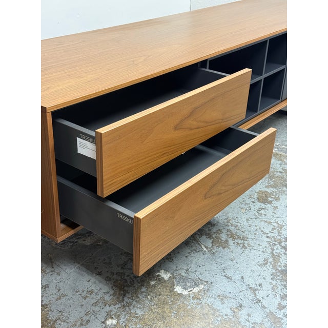 Ángel Martí & Enrique Delamo for Treku Aura Walnut Media Unit For Sale - Image 10 of 12