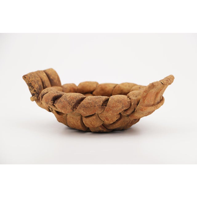 1950s Fishwife Basket Card Receiver or Trinket Tray, Earthenware, Portuguese For Sale - Image 9 of 17