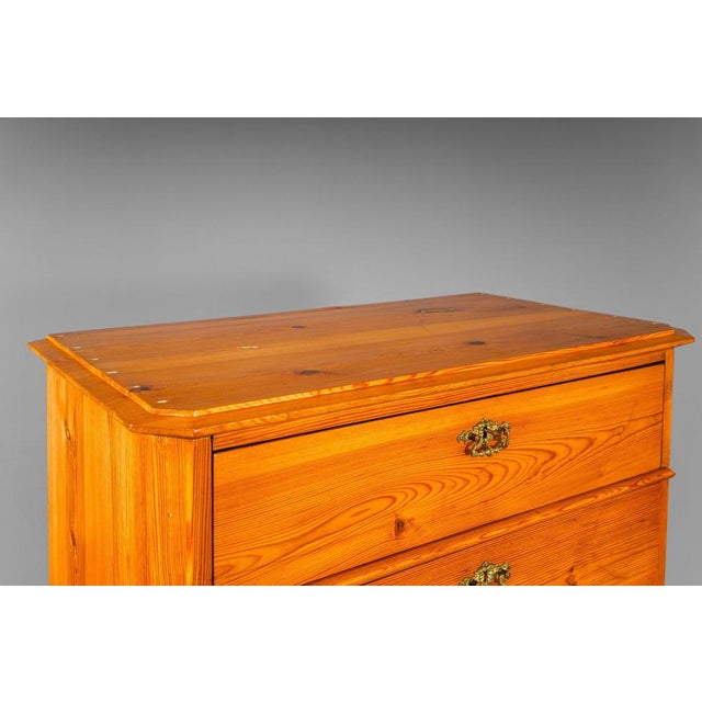 Biedermeier Style Chest of Drawers in Pine For Sale - Image 9 of 18