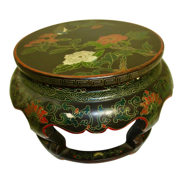 Chinese Painted Miniature Table Top Stand For Sale