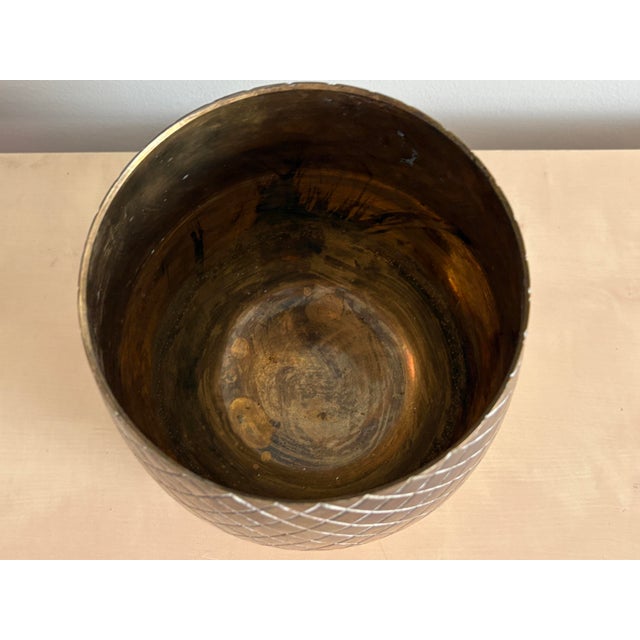 Mid 20th Century Hollywood Regency Brass Lidded Pineapple Ice Bucket For Sale - Image 4 of 10