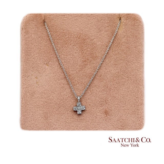 Natural Diamond Cross Pendant Necklace Metal Type: 18k White Gold Total Item Weight: 1.9 Grams Sizable: Yes Dimensions:...