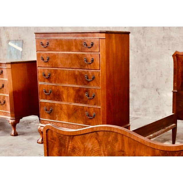 Vintage Mahogany Queen Anne Style Bedroom Matching Bedframe & Nightstand Brass Bail Pulls For Sale - Image 4 of 4